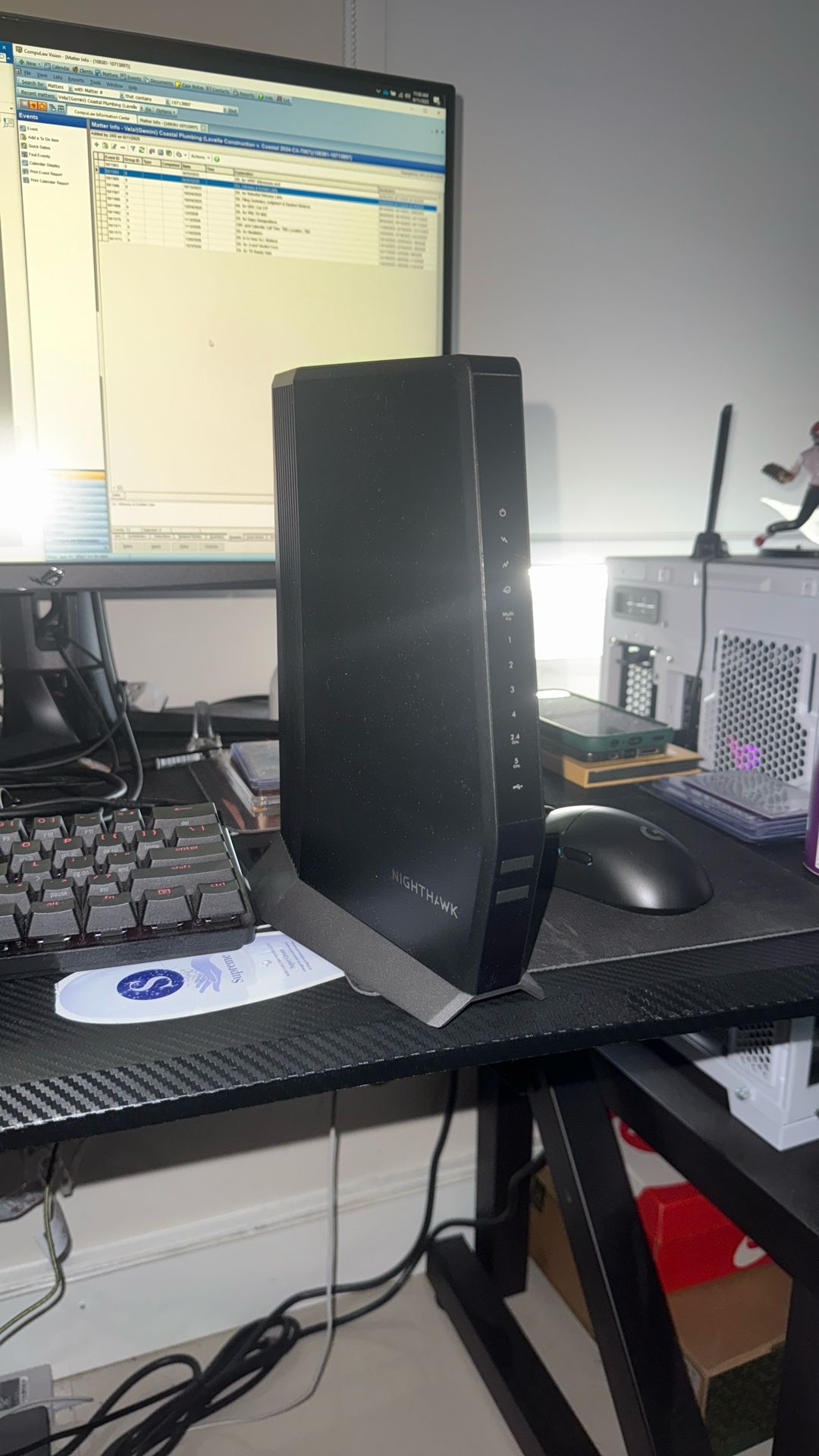 NETGEAR - Nighthawk AX6000 Router with 32 x 8 DOCSIS 3.1 Cable Modem - Black
