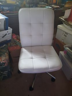 Beautiful Desk Chair