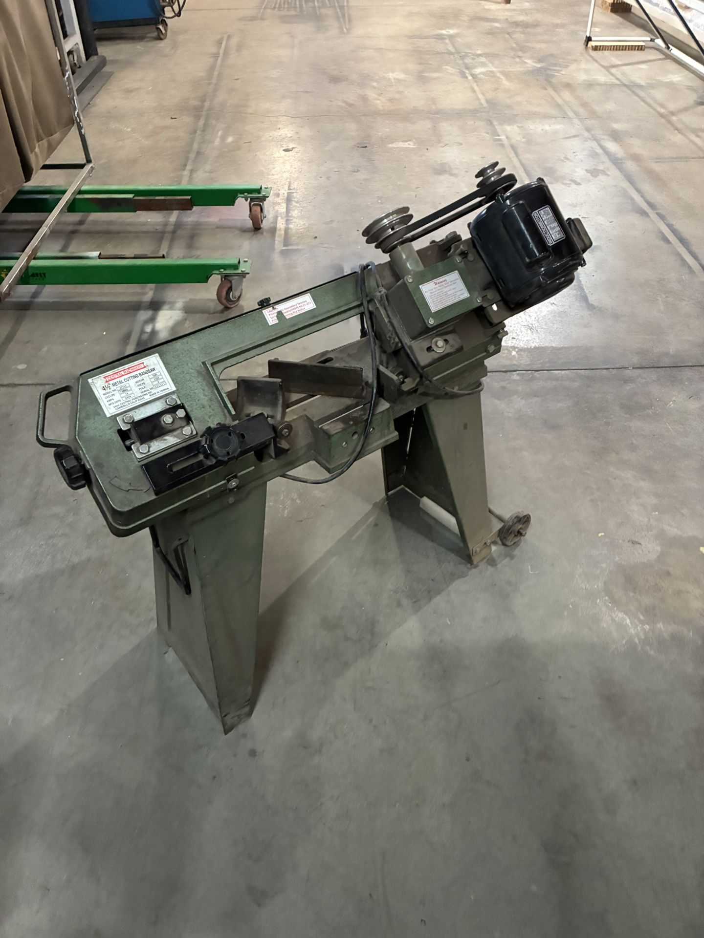4 1/2” Metal Cutting Bandsaw 