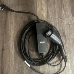 Hybrid/ Battery  Charger For Jeep