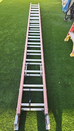 32 ft. Werner Fiberglass Extention Ladder