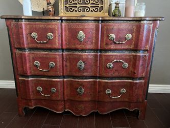 Beautiful luxury dresser, console or tv stand