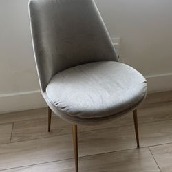 4 Set Westelm  Finley Dining Chair 