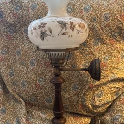 Rare “Gone with the Wind" style electric Wall parlor lamp with a hand-painted floral 