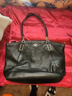 Womens Authentic Coach Purse-BLACK