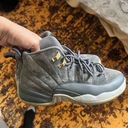 Jordan 12 “Dark Grey” – Size 7Y (Women’s 8.5–9)