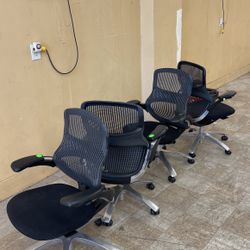 4 Knoll Office Chairs
