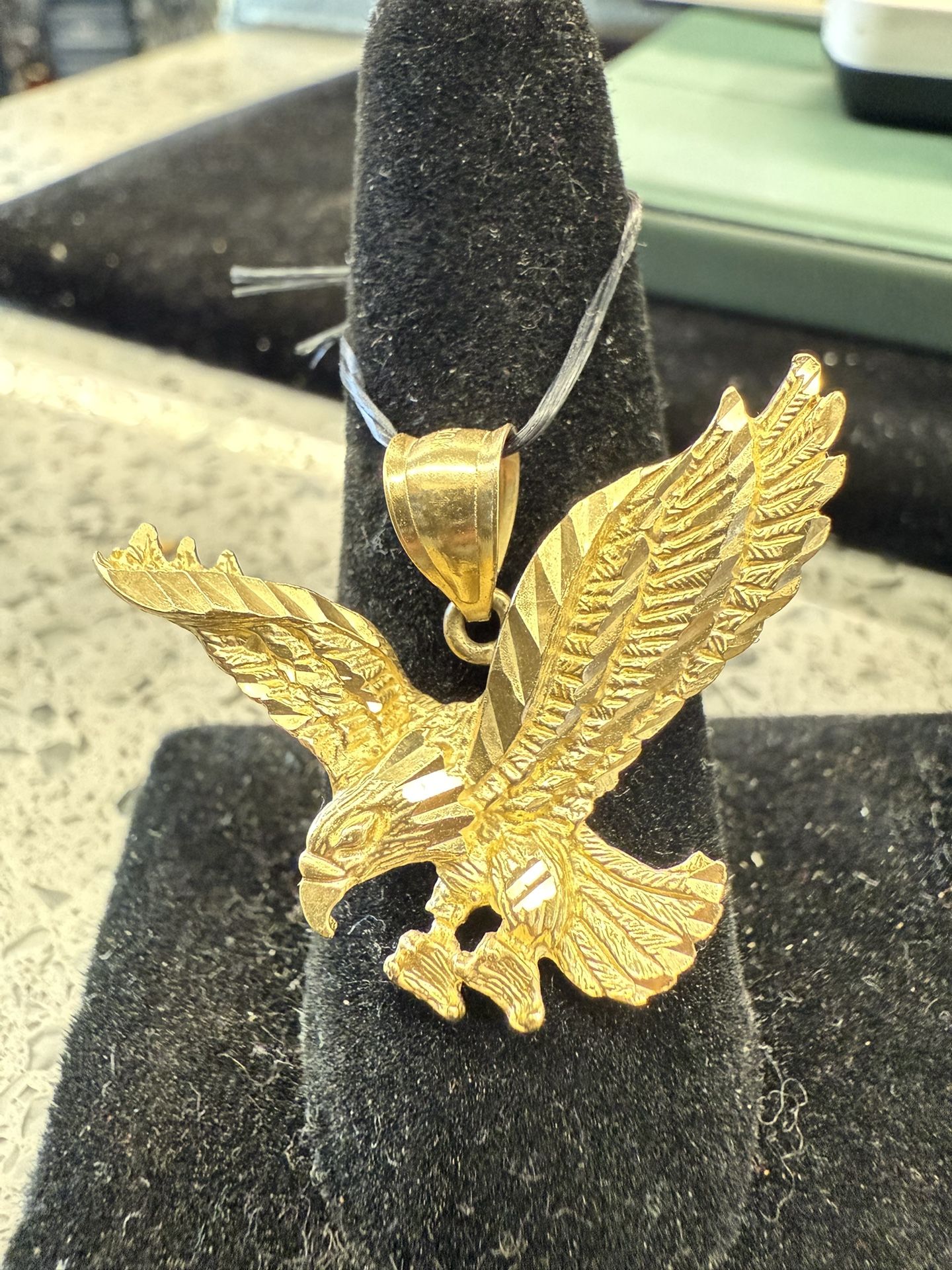 10KT Bald Eagle Pendant 40559-1