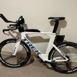 2020 Trek Speed Concept Triathlon Bike