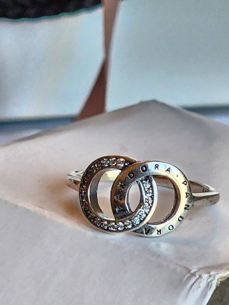 Pandora Ring 💯 %silver 9.25