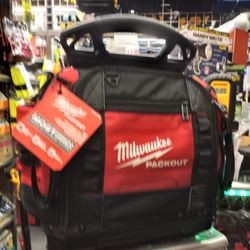 MILWAUKEE PACKAOUT 15" STRUCTURED TOOL BAG