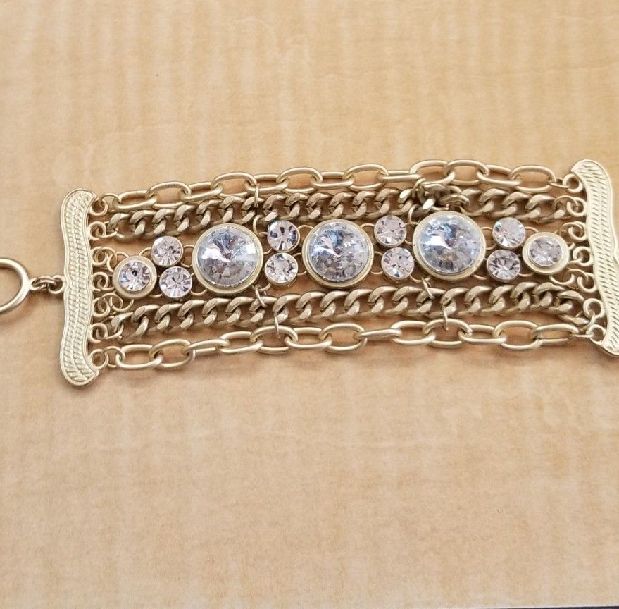 New Wide Costume Jewelry Bracelet 