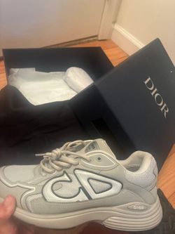 Dior b30