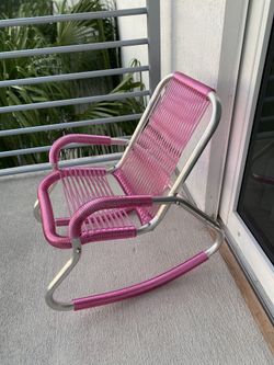 Mini rocking chair