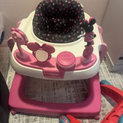 Minnie Mouse Walker 