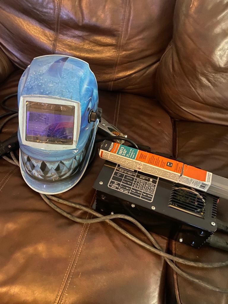 Chicago Electric 80 AMP Welder for Sale in Phoenix, AZ OfferUp