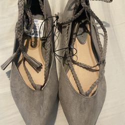 Pointed Flats