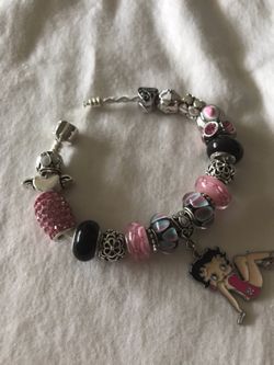 Betty boop 2024 pandora bracelet
