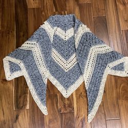 New Handmade Soft Star Shawl Wrap Scarf 30” x78” White Blue