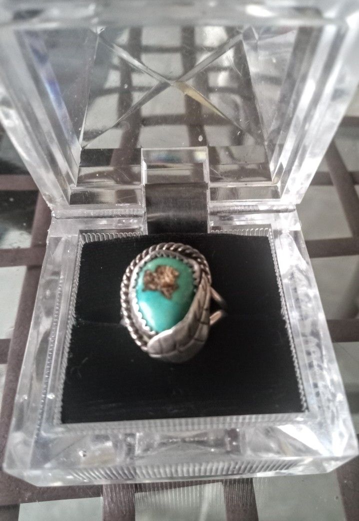 BEAUTIFUL VINTAGE HANDMADE STERLING SILVER WITH TURQUOISE PINKY RING 