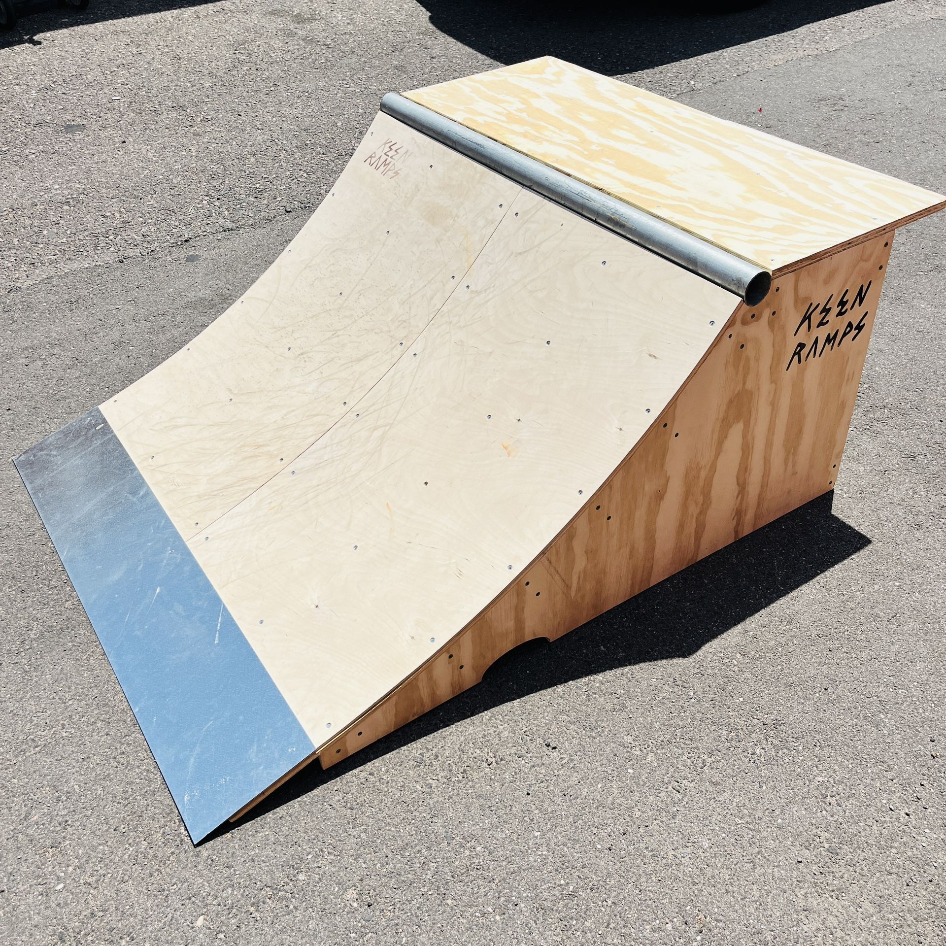 Keen Ramps 2’x4’ Skateboard Quarter Pipe (NO scooters)