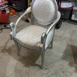 Silver Swan Accent Chair – Hollywood Regency / Glam Style