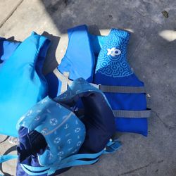 Set Of 3 Lifejackets