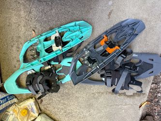 Free! 2 pairs of snowshoes