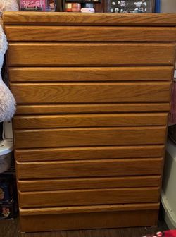 Wood dresser