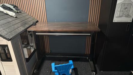 Husky workbench