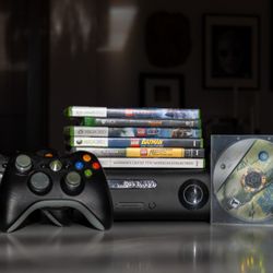 Xbox 360 Bundle Package (Console + Games)