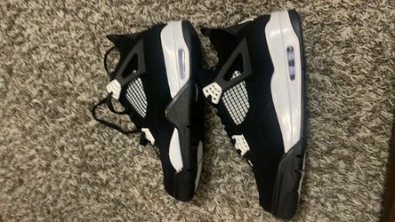 Jordan 4 black and white thunders