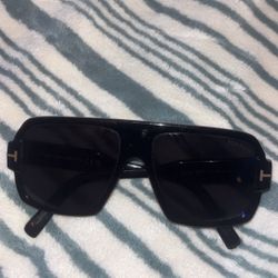 Black FT0933 Tom Ford Sunglasses