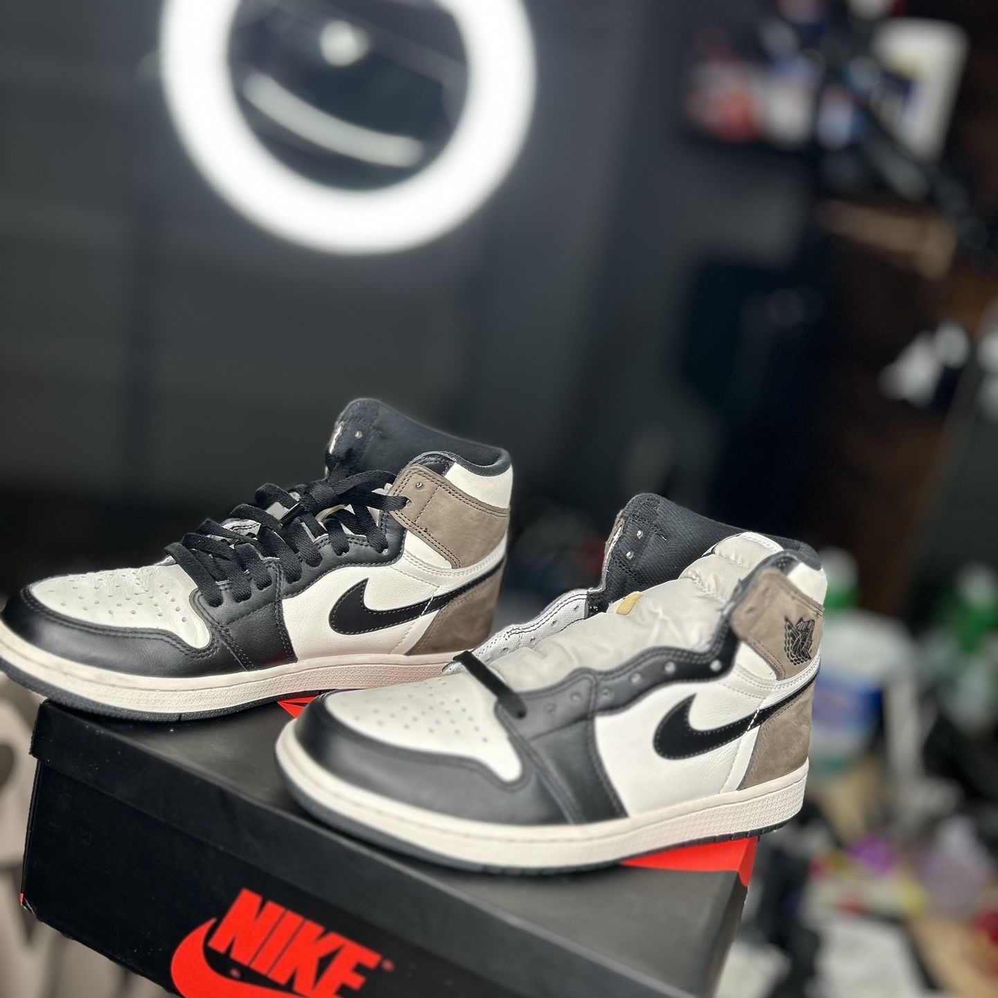 Jordan 1 Dark Mocha