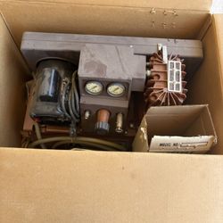 Old Vintage Paint sprayer/ Air Compressor