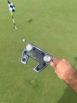 Scotty Cameron Futura X5 34in