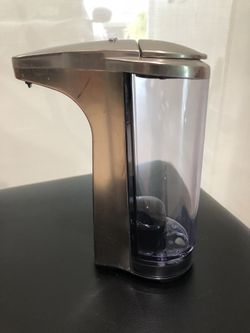 Simplehuman soap/hand sanitizer dispenser