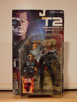 McFarlane Toys T-1000 Terminator 2 - Judgment Day Movie Maniacs Action Figure