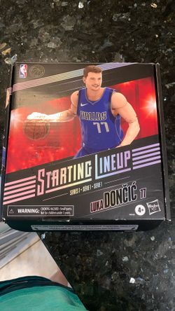 Luka Doncic Figure /Card