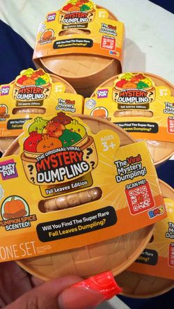 Mystery Dumpling Fall Leaves Edition (pumpkin spice)
