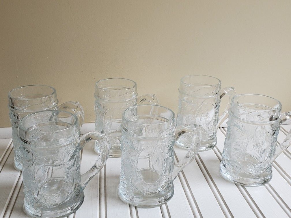 Glass Beer Mugs Embossed With Vines/Leaves
