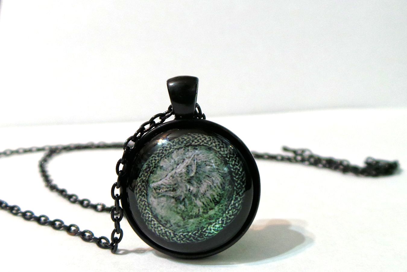 Dark Souls Watchdogs of Farron Necklace