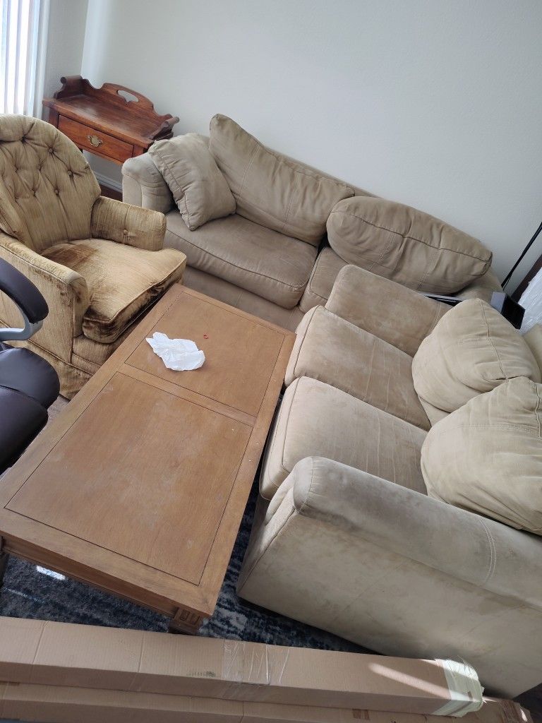 Living Room Couches Coffee Table Chair Everything