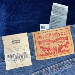 Women's Brand New Levi Jeans  2 Pair Size 12  W31 L32