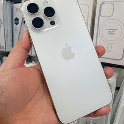 iPhone 15 Pro Max 256gb