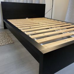 Bed Frame And Mattress 