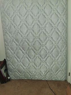 Colchon queen con box