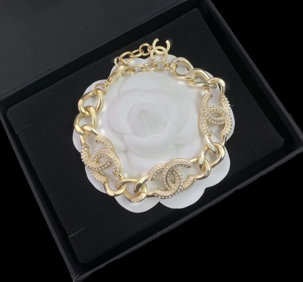 New Bracelet Comes With Dust Bag