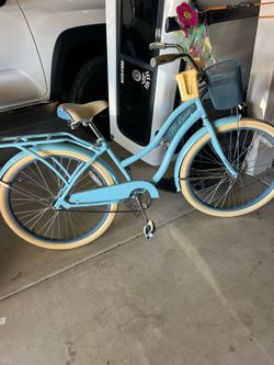 Huffy Nel Lusso Women's Cruiser Bike 26” wheel