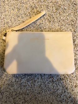 Wristlet